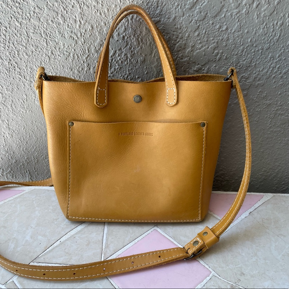 Portland Leather Goods Sunflower Mini Crossbody in GUC